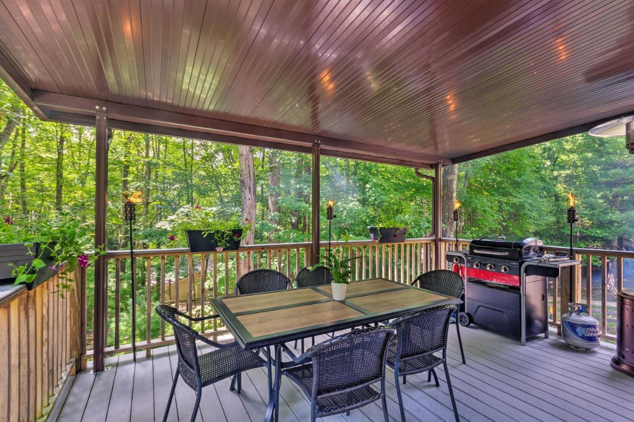 Beech Mountain Home With Covered Deck, Near Skiing! Bagian luar foto