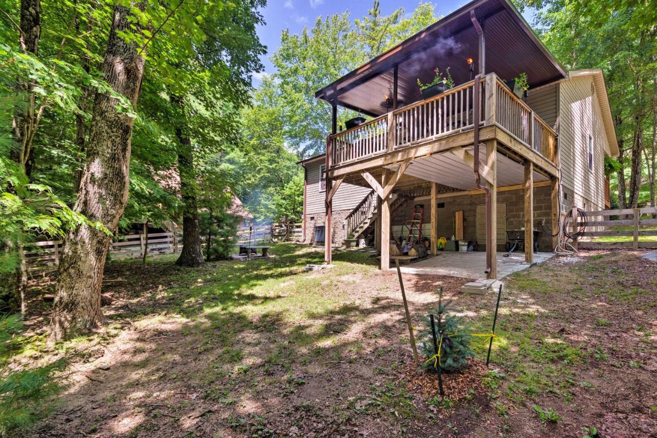 Beech Mountain Home With Covered Deck, Near Skiing! Bagian luar foto