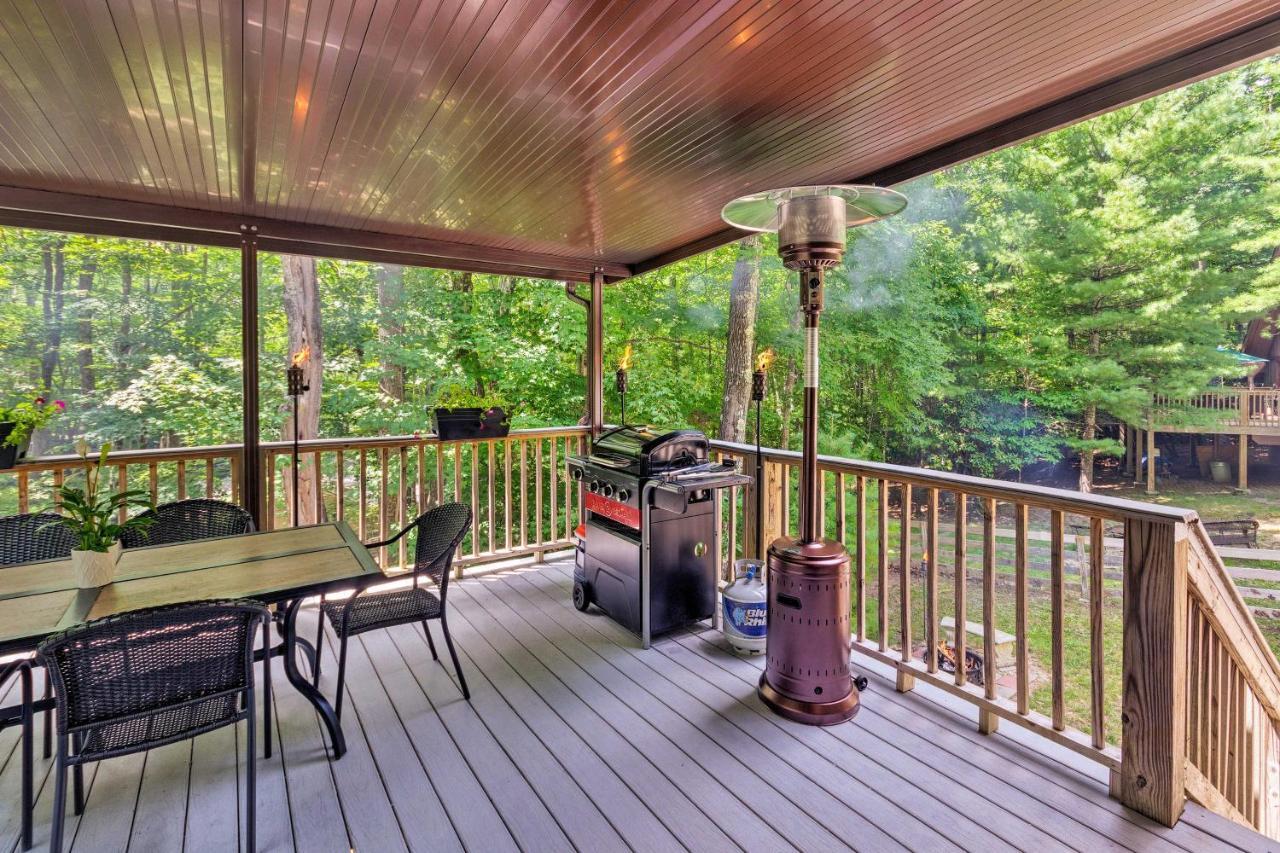 Beech Mountain Home With Covered Deck, Near Skiing! Bagian luar foto