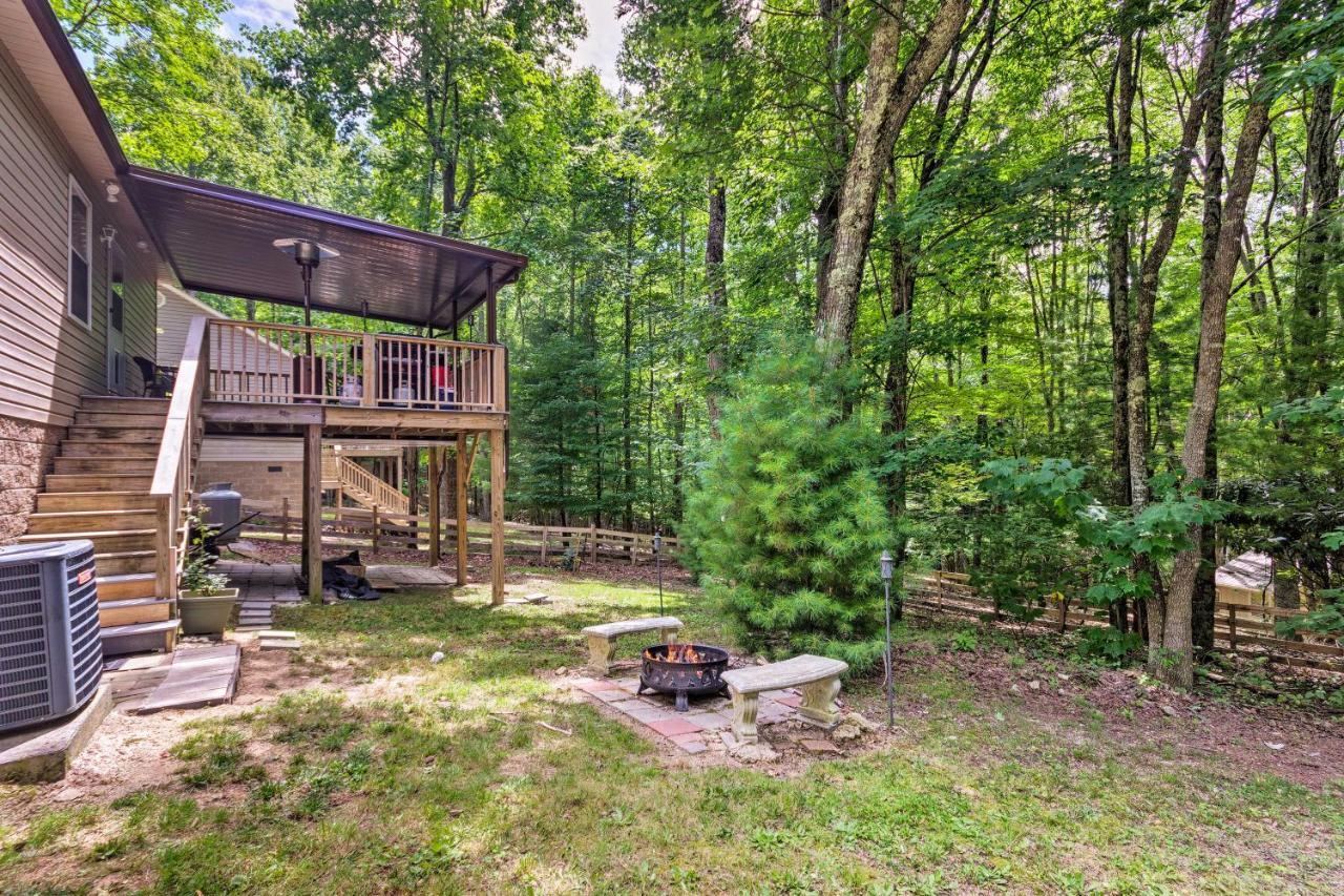Beech Mountain Home With Covered Deck, Near Skiing! Bagian luar foto