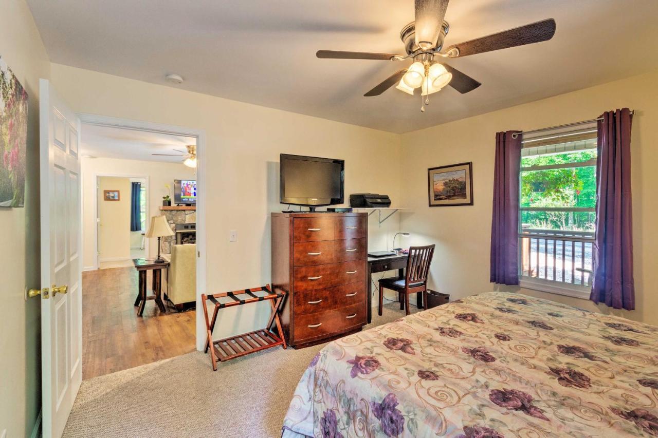 Beech Mountain Home With Covered Deck, Near Skiing! Bagian luar foto